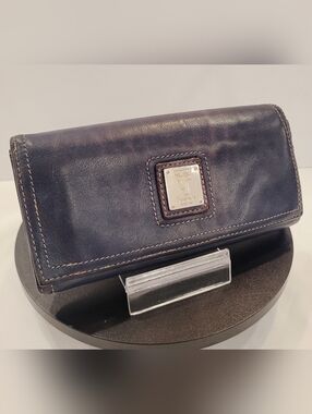 Tignanello Midnight Blue Leather Clutch Wallet with Logo Plate